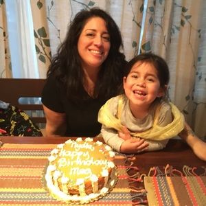 Meet your Posher, Nydia